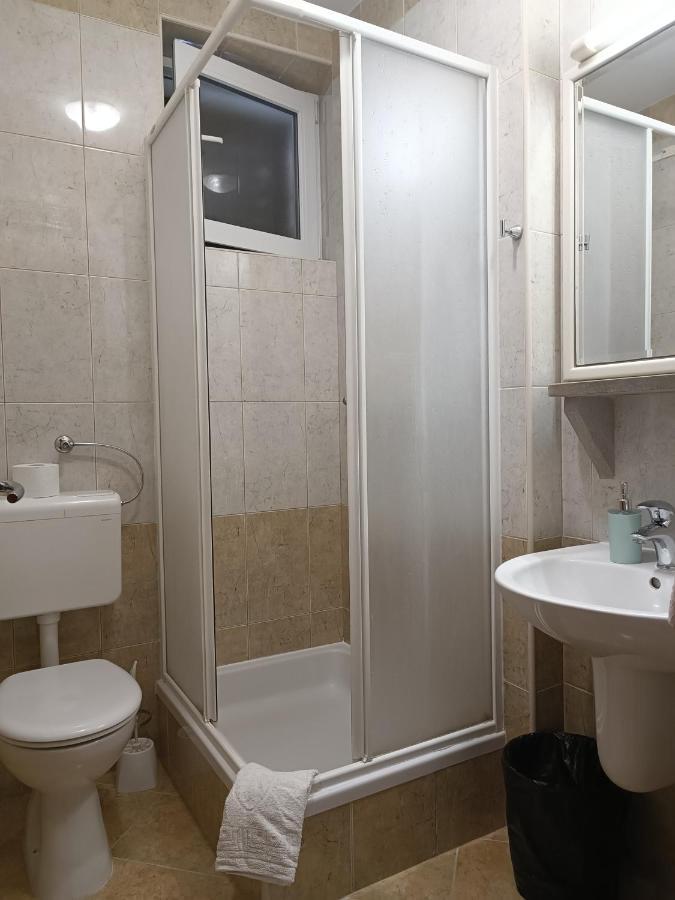 Apartments Niki Brela Kültér fotó